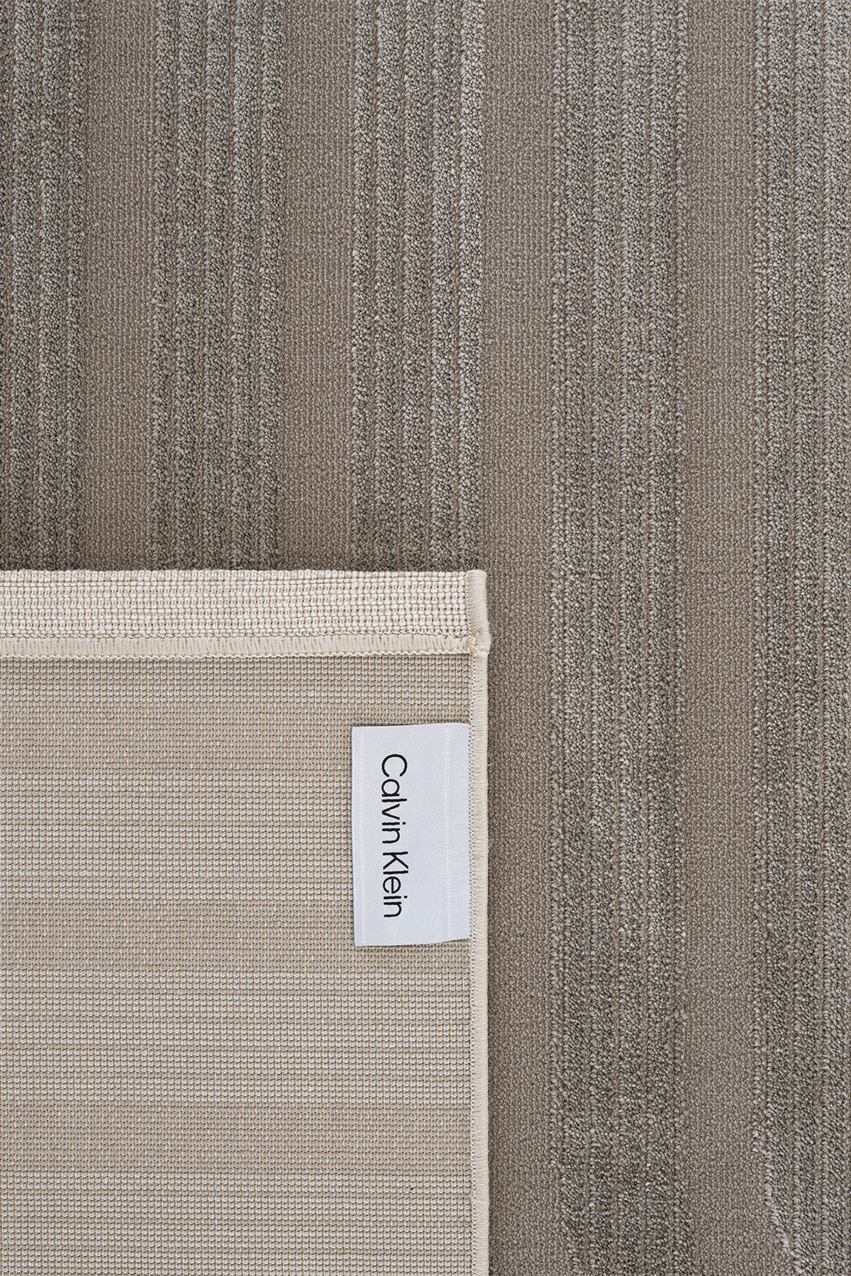 Calvin Klein Dark Pulse A2316B Vizon Halı