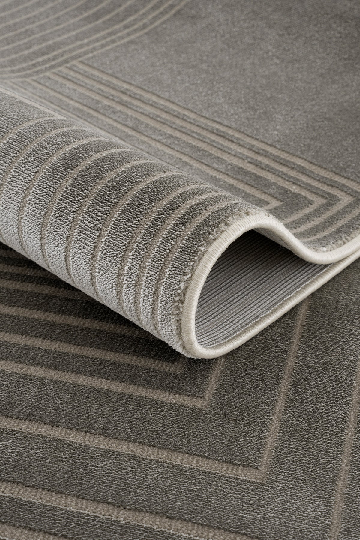 Calvin Klein Dark Pulse A2371B Vizon Halı