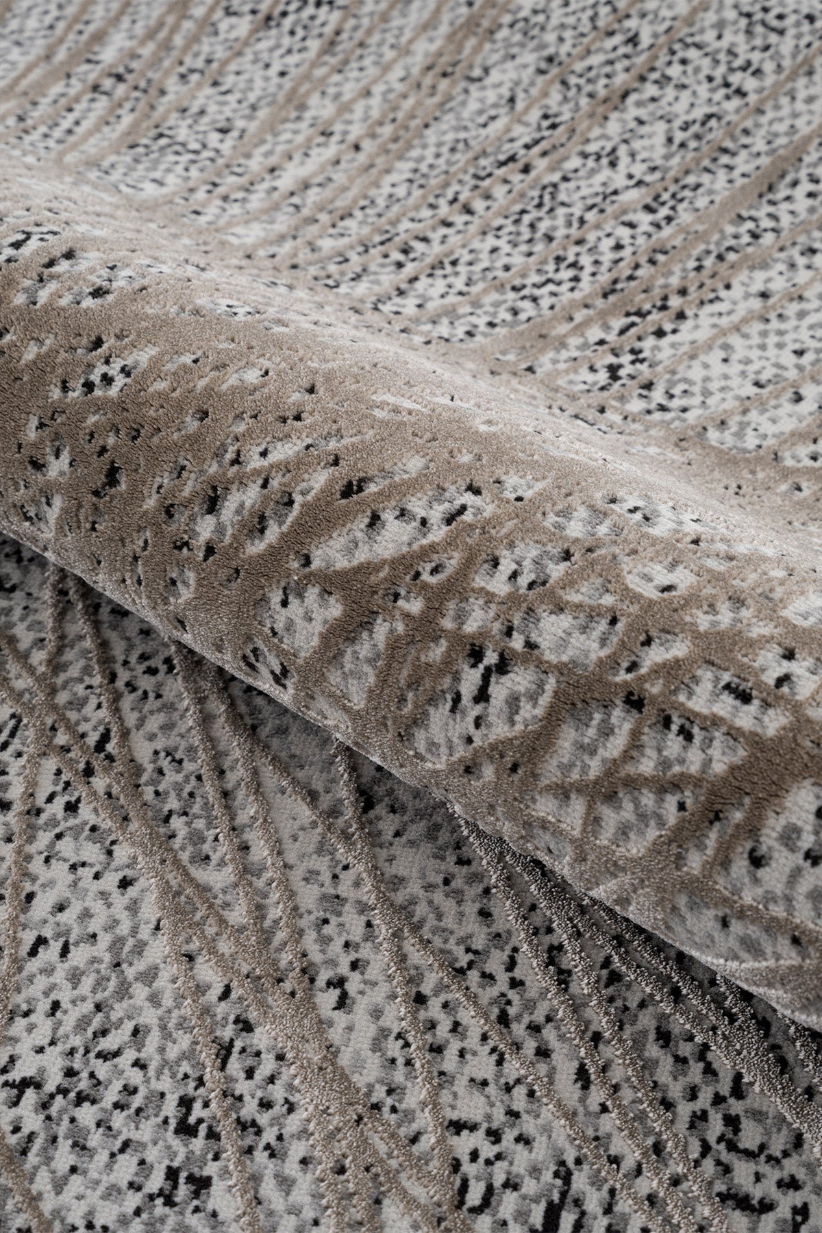 Calvin Klein Essential A2520F Vizon Halı