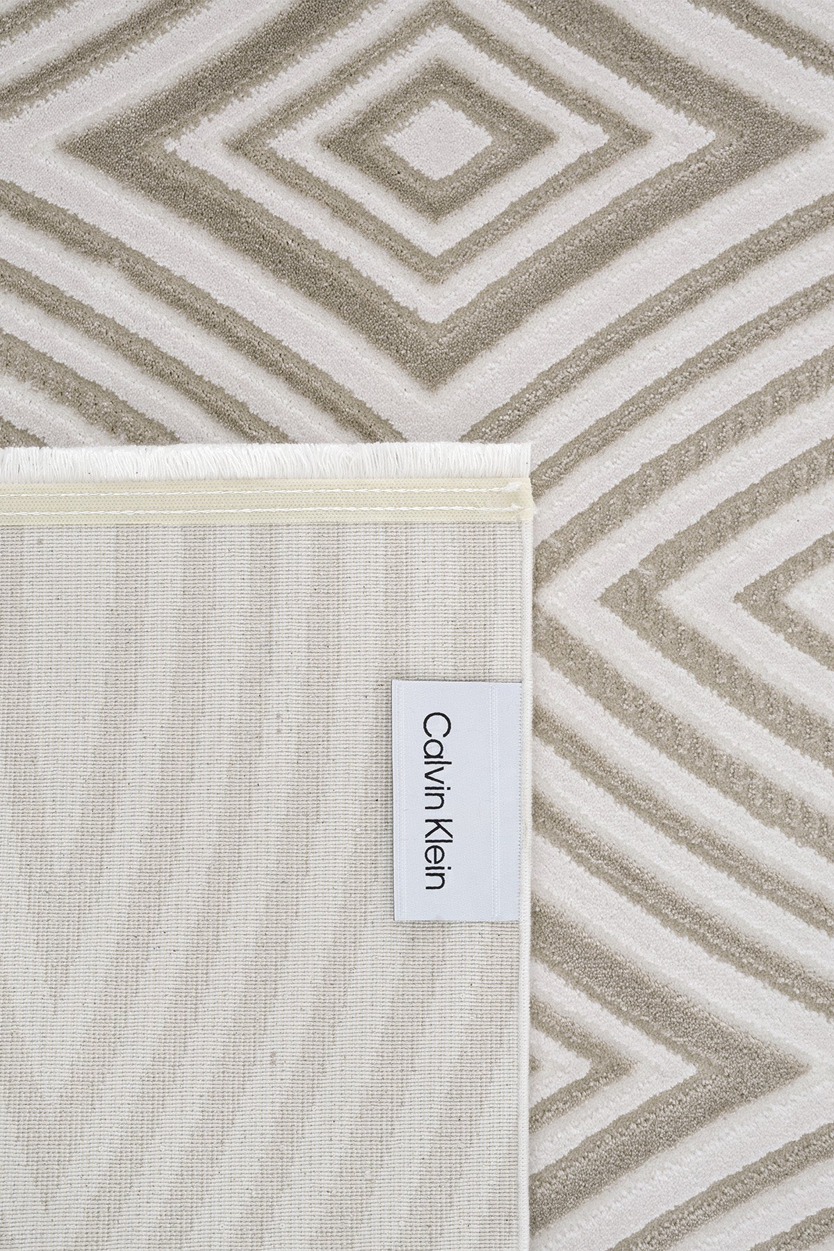 Calvin Klein Glow A3465B Krem Vizon Halı