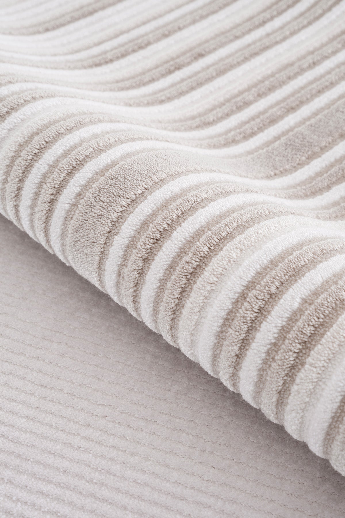 Calvin Klein Glow A3466D Vizon Halı