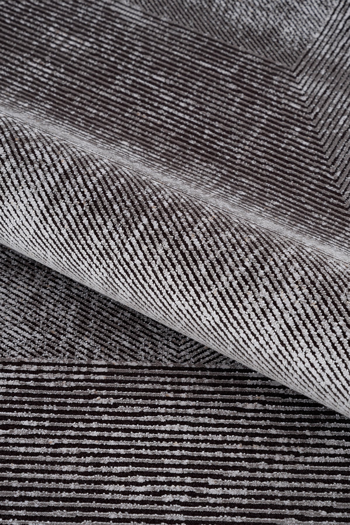 Calvin Klein Heaven A3529F Gri Gold Halı