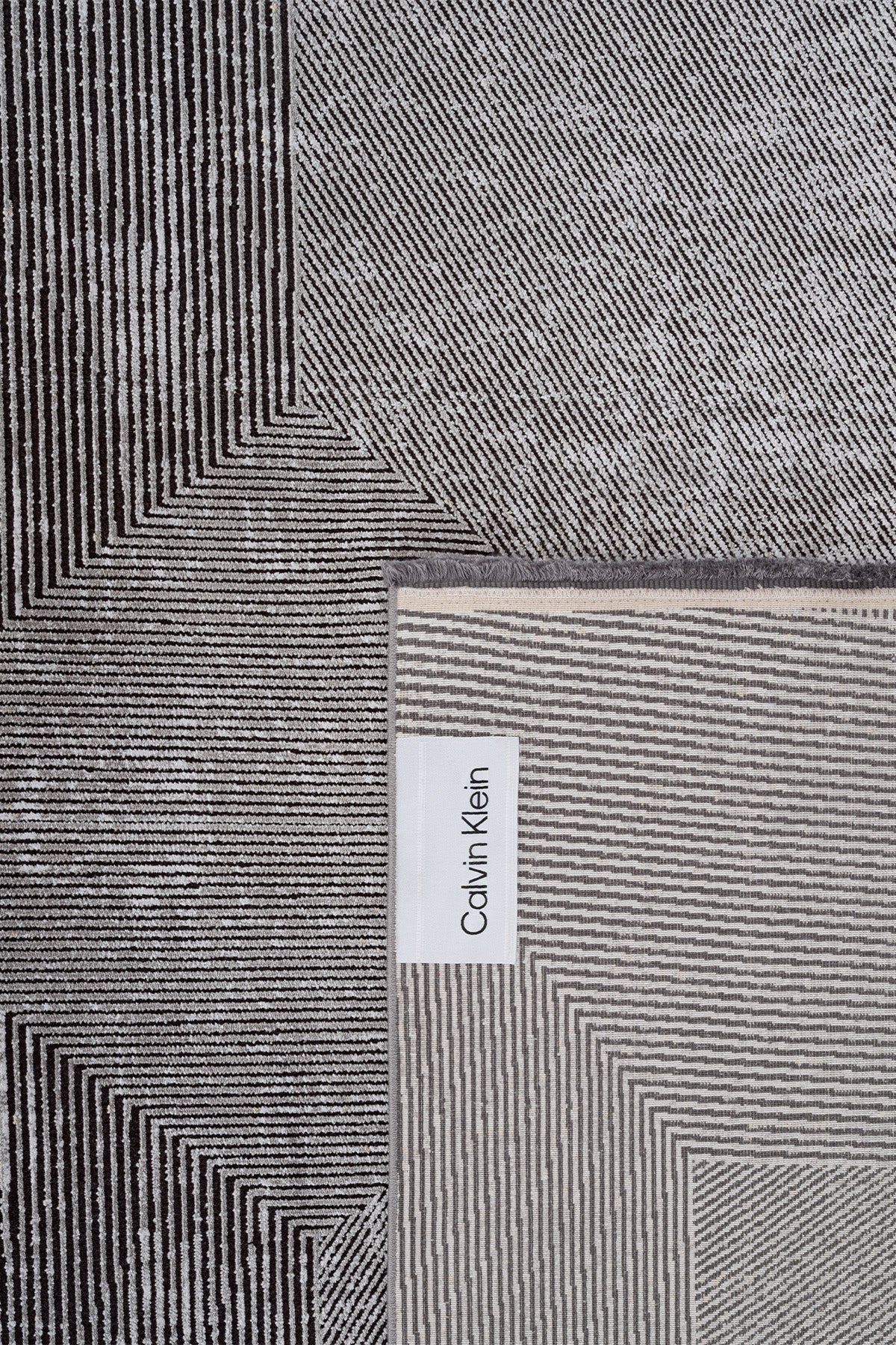 Calvin Klein Heaven A3529F Gri Gold Halı