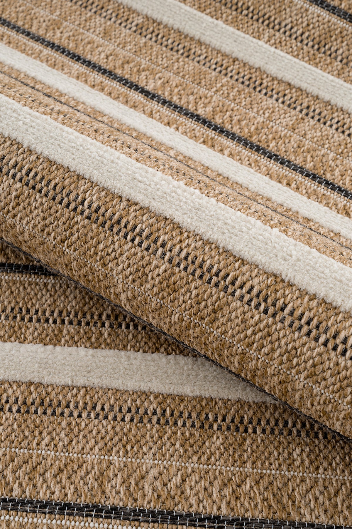 Calvin Klein Merlot A2019A Natural Krem Halı