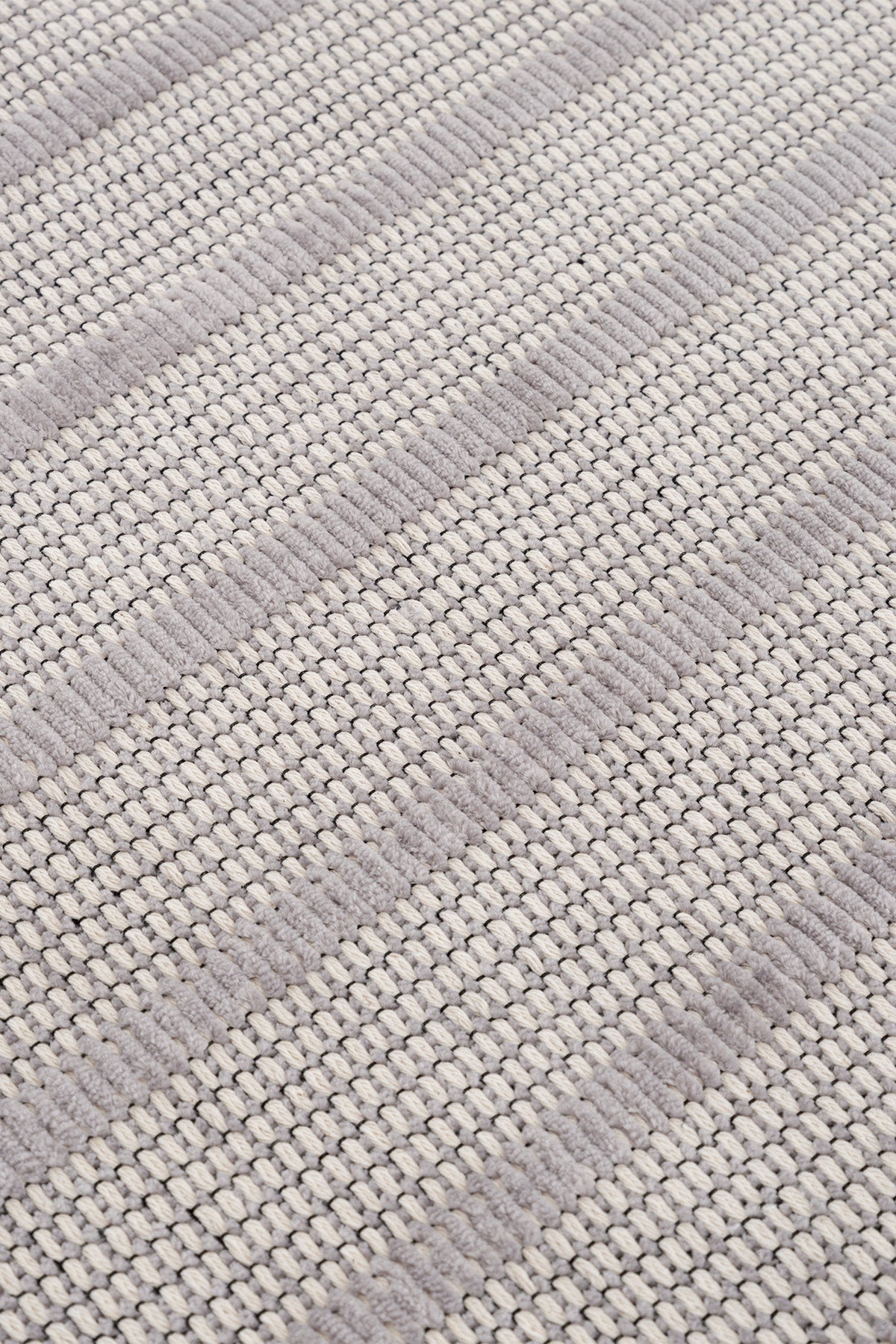 Calvin Klein Mono A2900C Krem Gri Halı