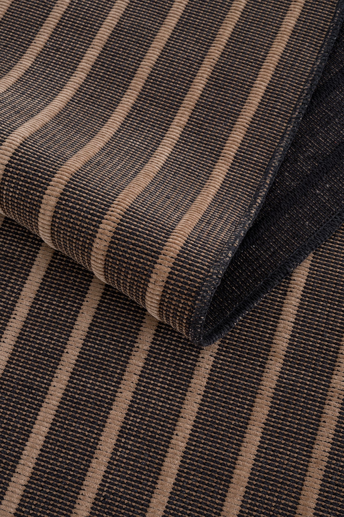 Calvin Klein Mono A2900E Antrasit Vizon Halı