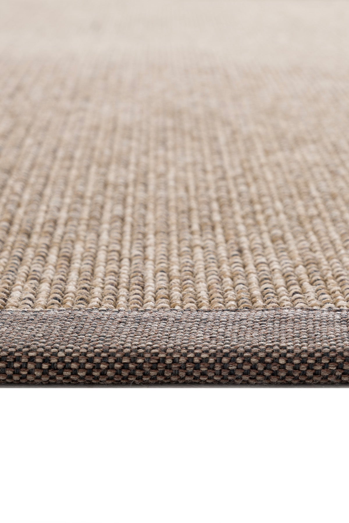 Calvin Klein Signature Bordure B3622C Kahve Bej Halı