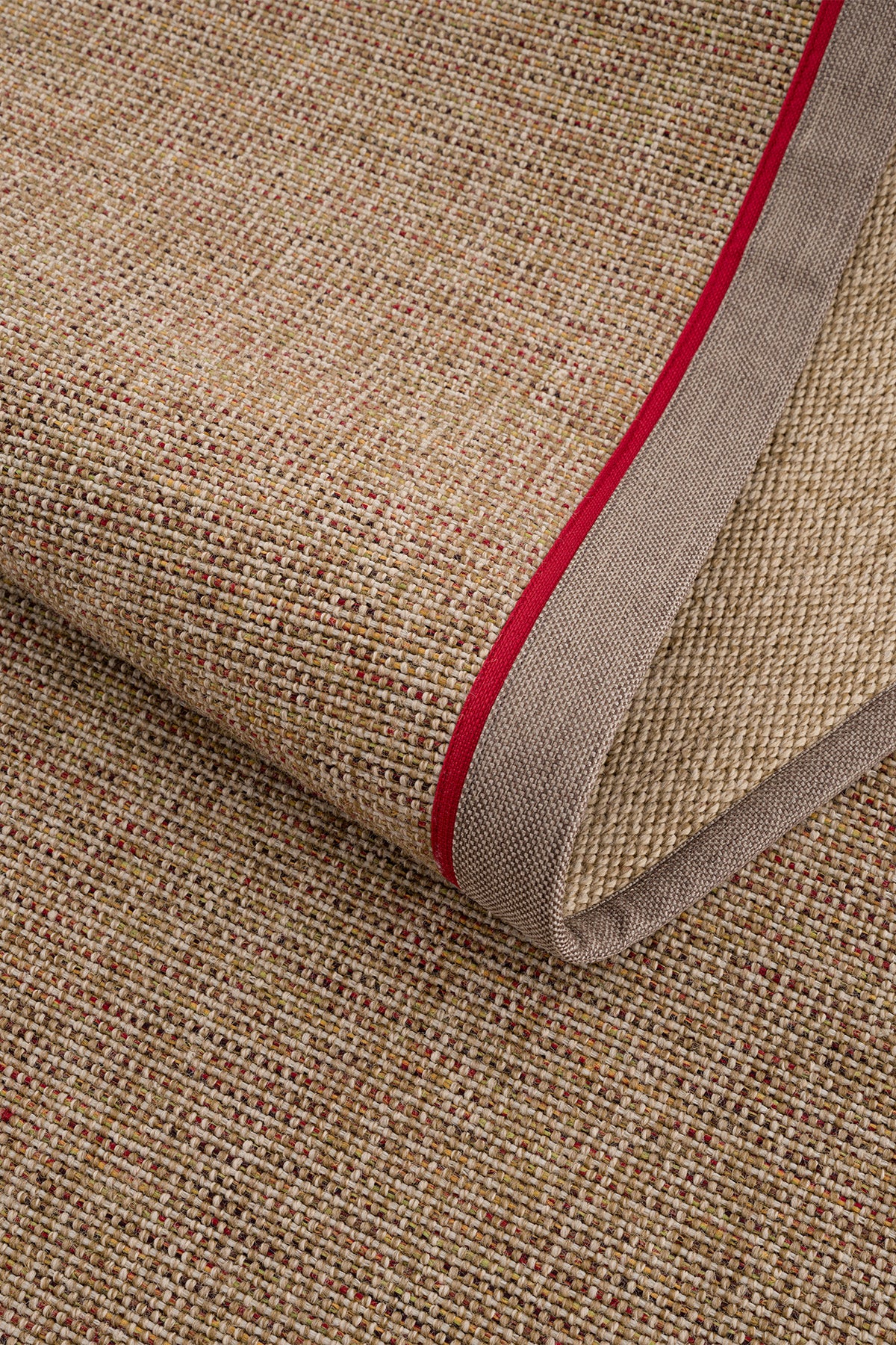 Calvin Klein Signature Bordure B3622F Vizon Kırmızı Halı