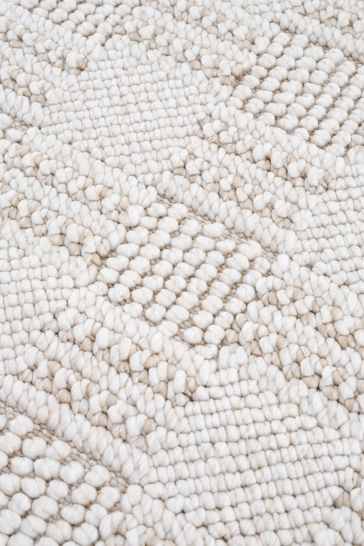 Calvin Klein Urban Luxe A2398D Krem Vizon Halı