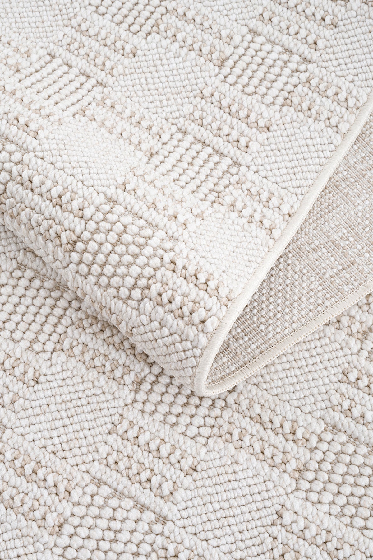 Calvin Klein Urban Luxe A2398D Krem Vizon Halı