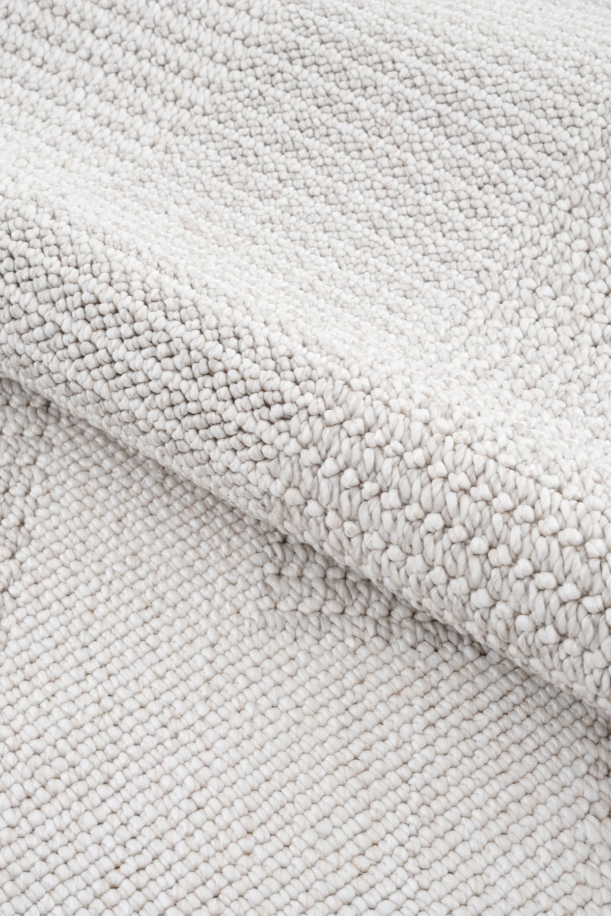 Calvin Klein Urban Luxe A2404B Krem Gri Halı