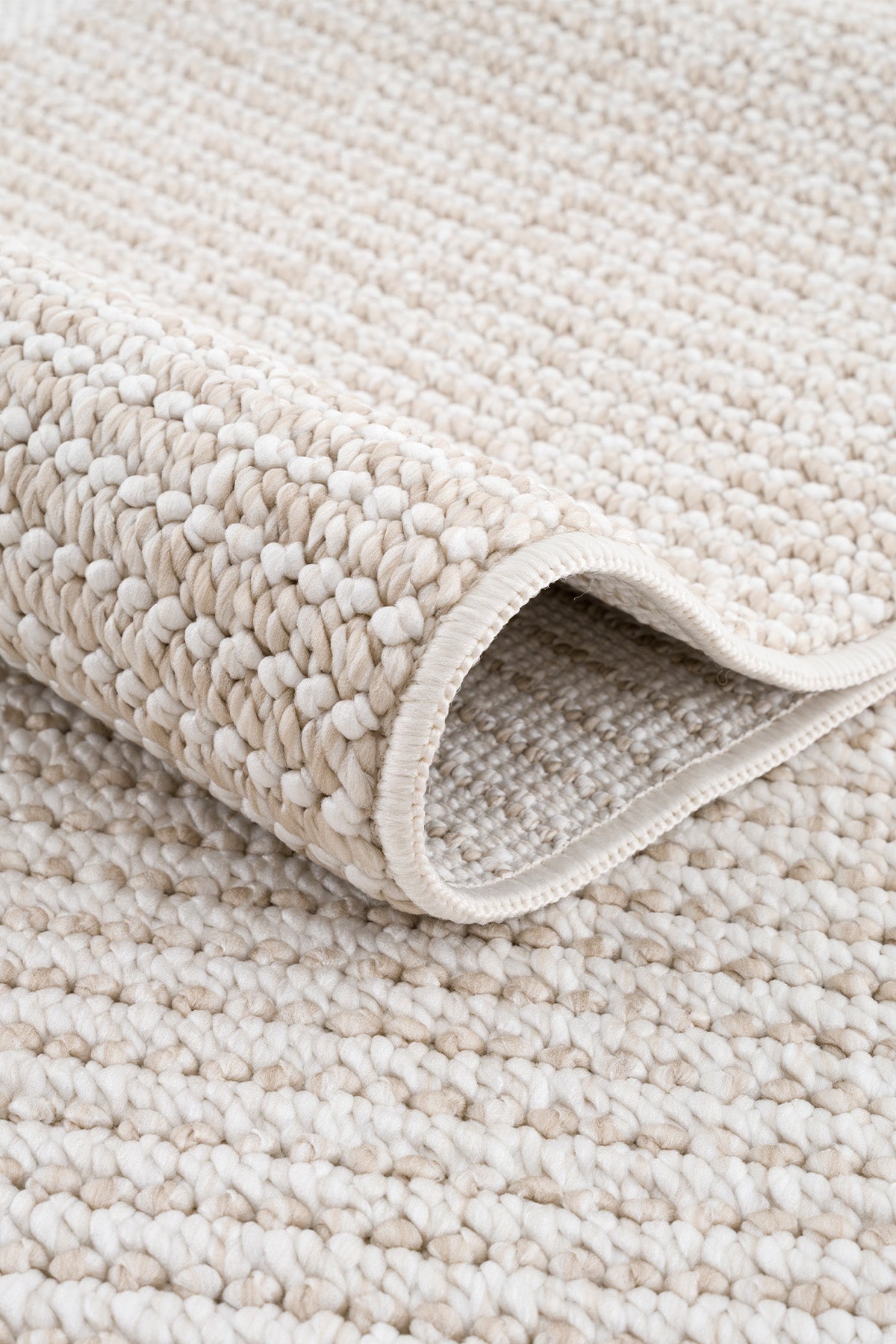 Calvin Klein Urban Luxe A2404D Krem Vizon Halı