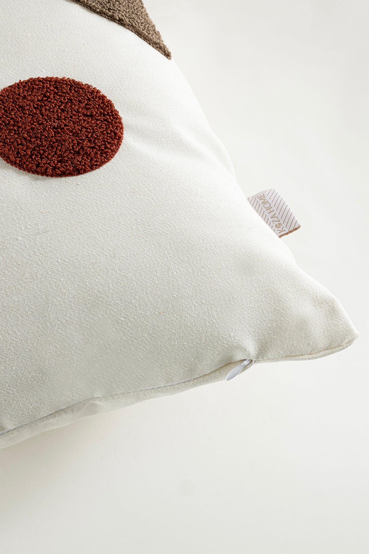 Craft Multi Çok Renkli Soyut Desenli Boncuk Elyaf İç Dolgulu Kırlent 43 x 43 35304A