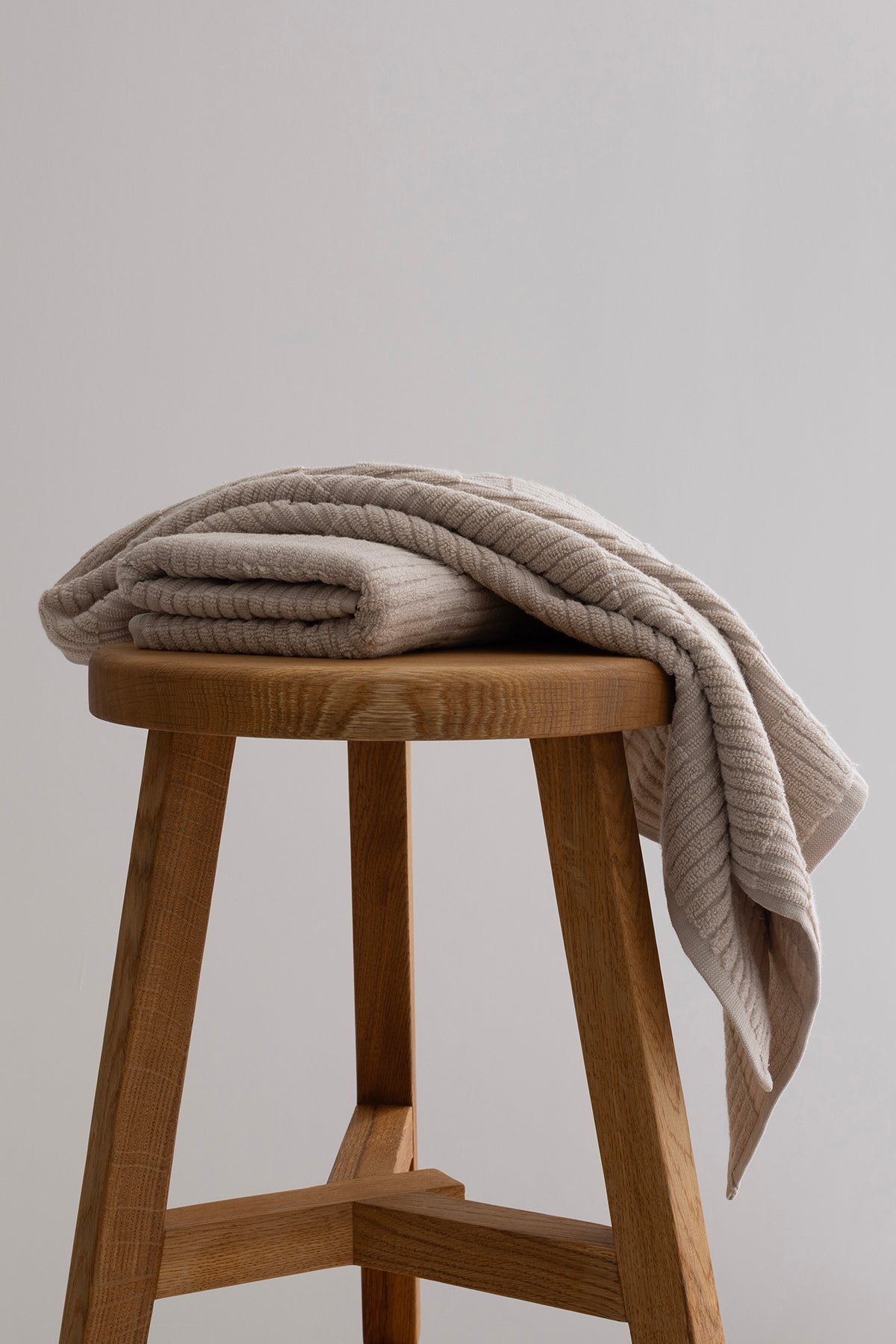 Ivory Bej Bordürlü Mikro Fiber %100 Pamuk 2'Li Banyo Havlusu Seti 50 X 90 - 70 X 140 1104A