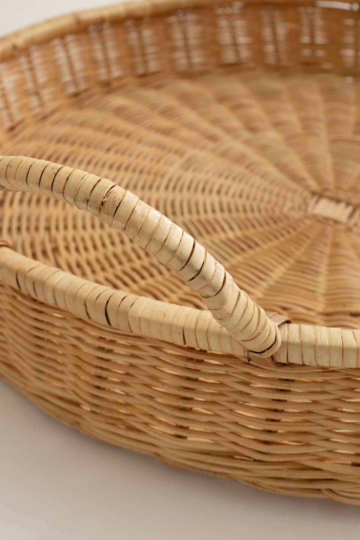 Meander Doğal Rattan Kulplu Tepsi 35x5x10 cm 4582
