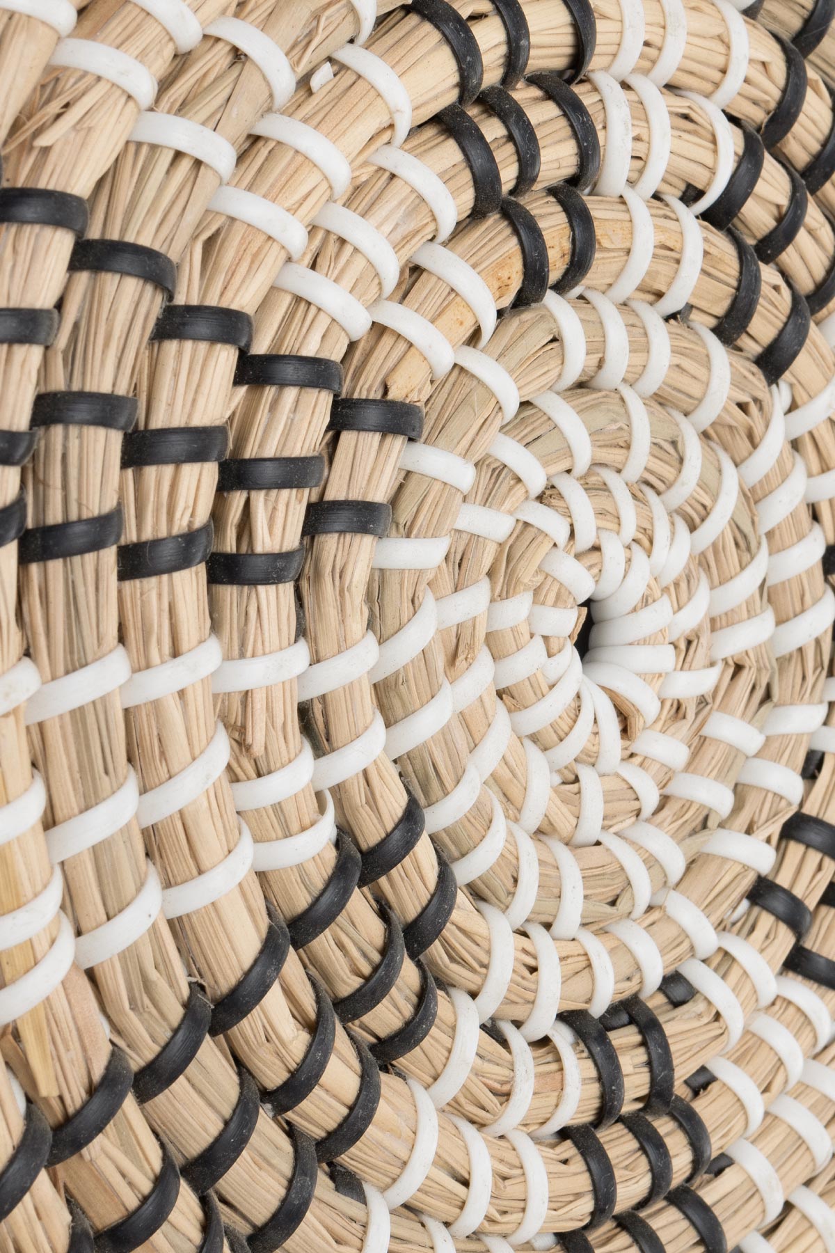 Meander El Yapımı Siyah Desenli Duvar Dekoru 30cm 8908