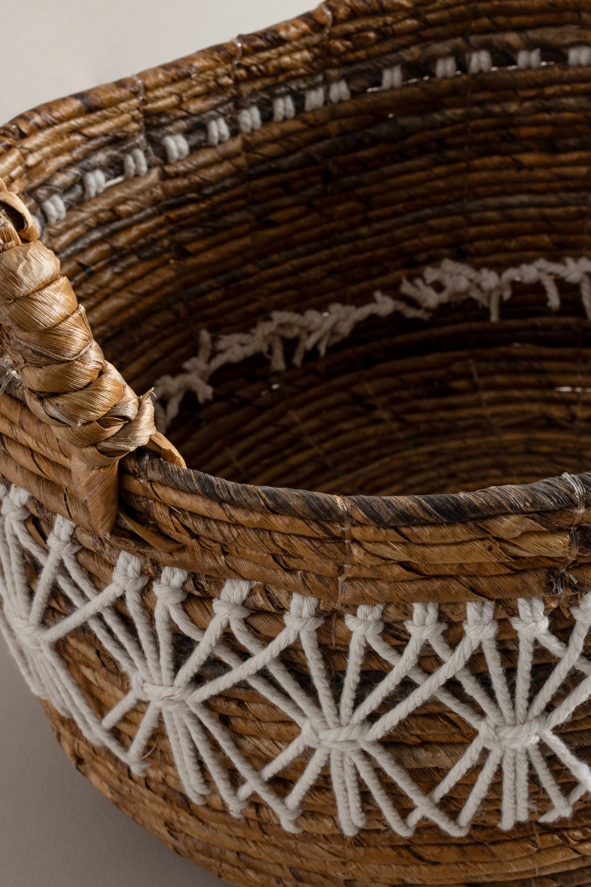 Meander Makrome Doğal El Yapımı Sepet 34x21x21 9068