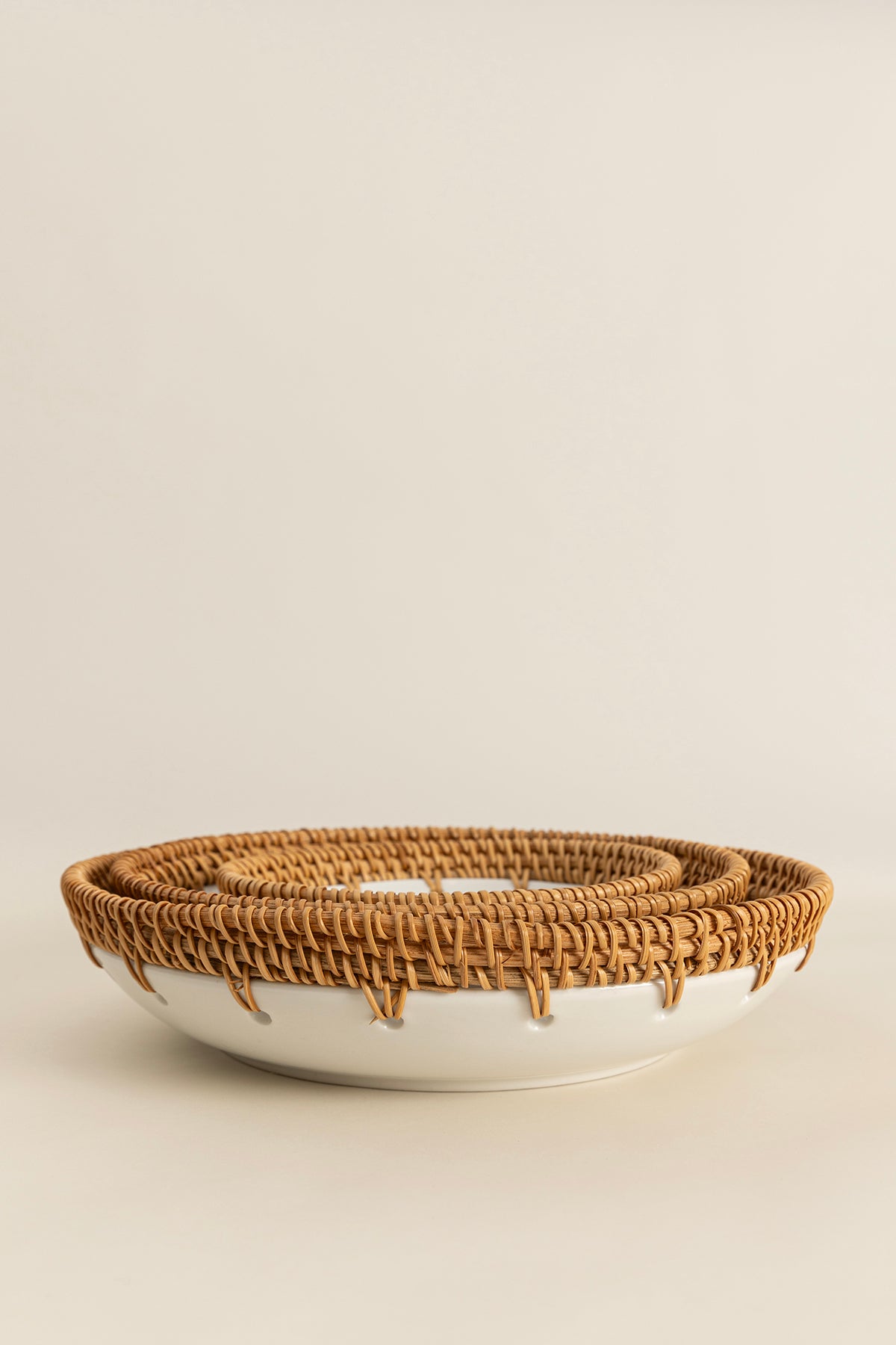 Meander Rattan Gelincik Çerçeveli El Yapımı Üçlü Seramik Kase 9063
