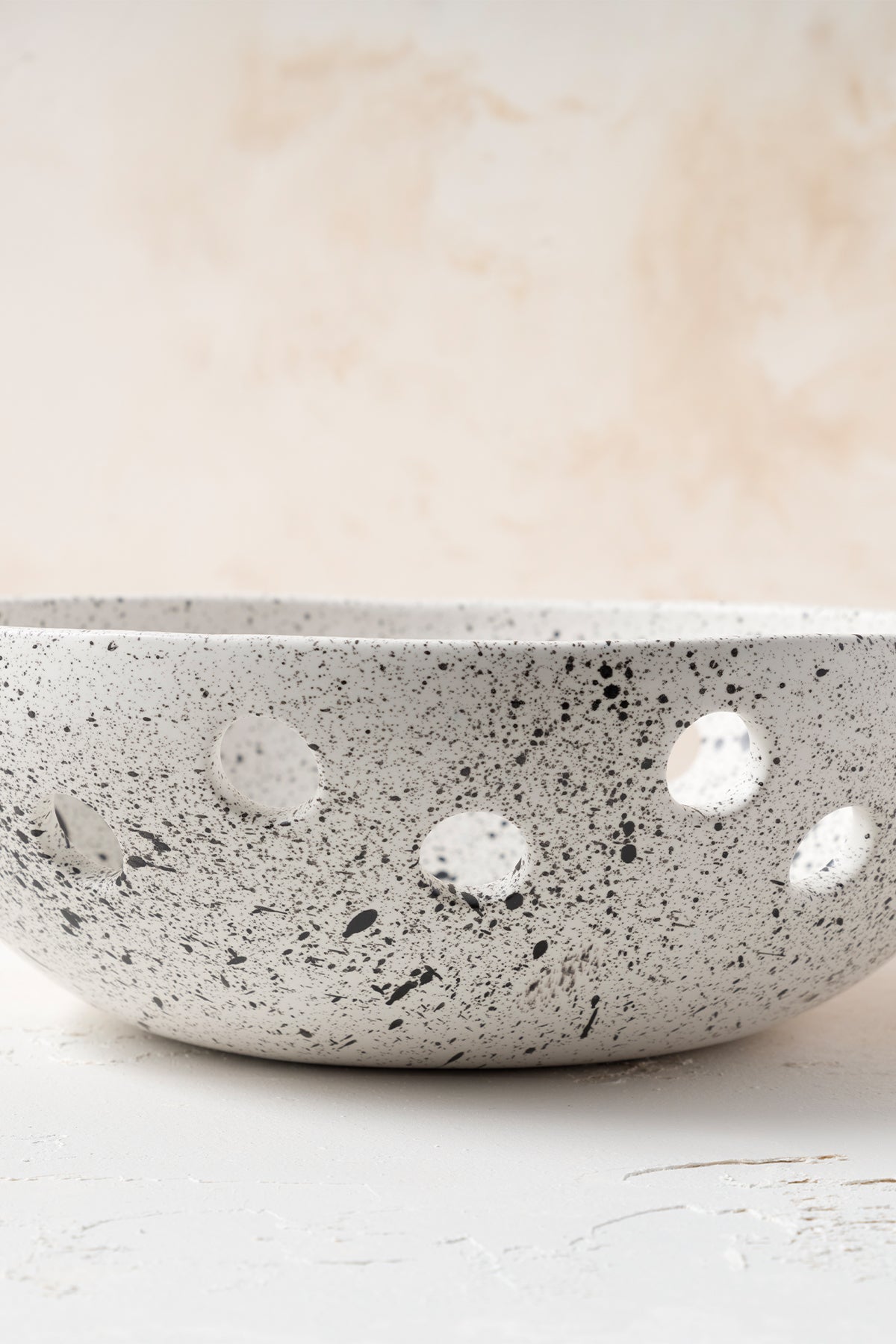 Sateen Mat Beyaz Kırçıllı El Yapımı Oval Büyük Kase 8608