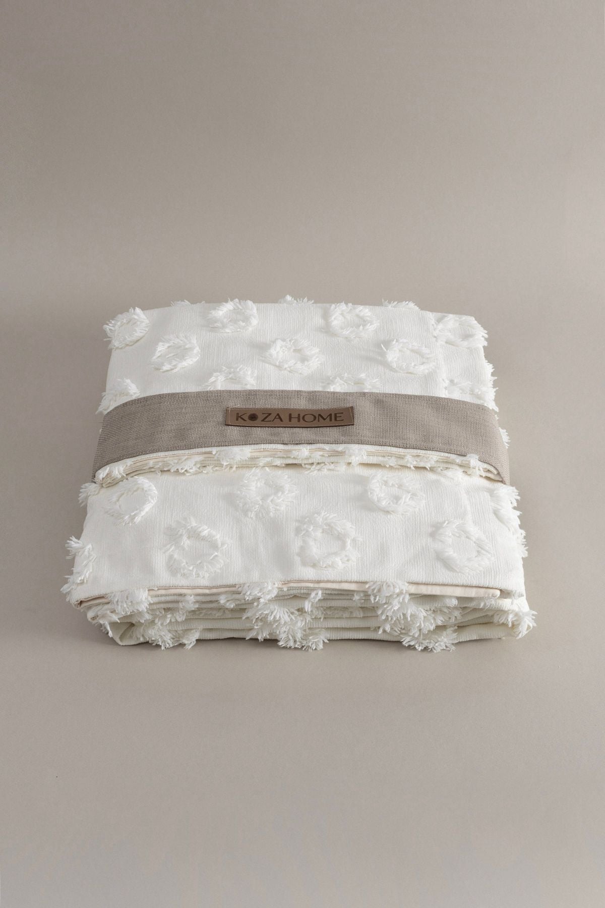 Sitra Krem Çift Kişilik Püsküllü Yatak Örtüsü 230x250 2 Yastık 50x70 5031