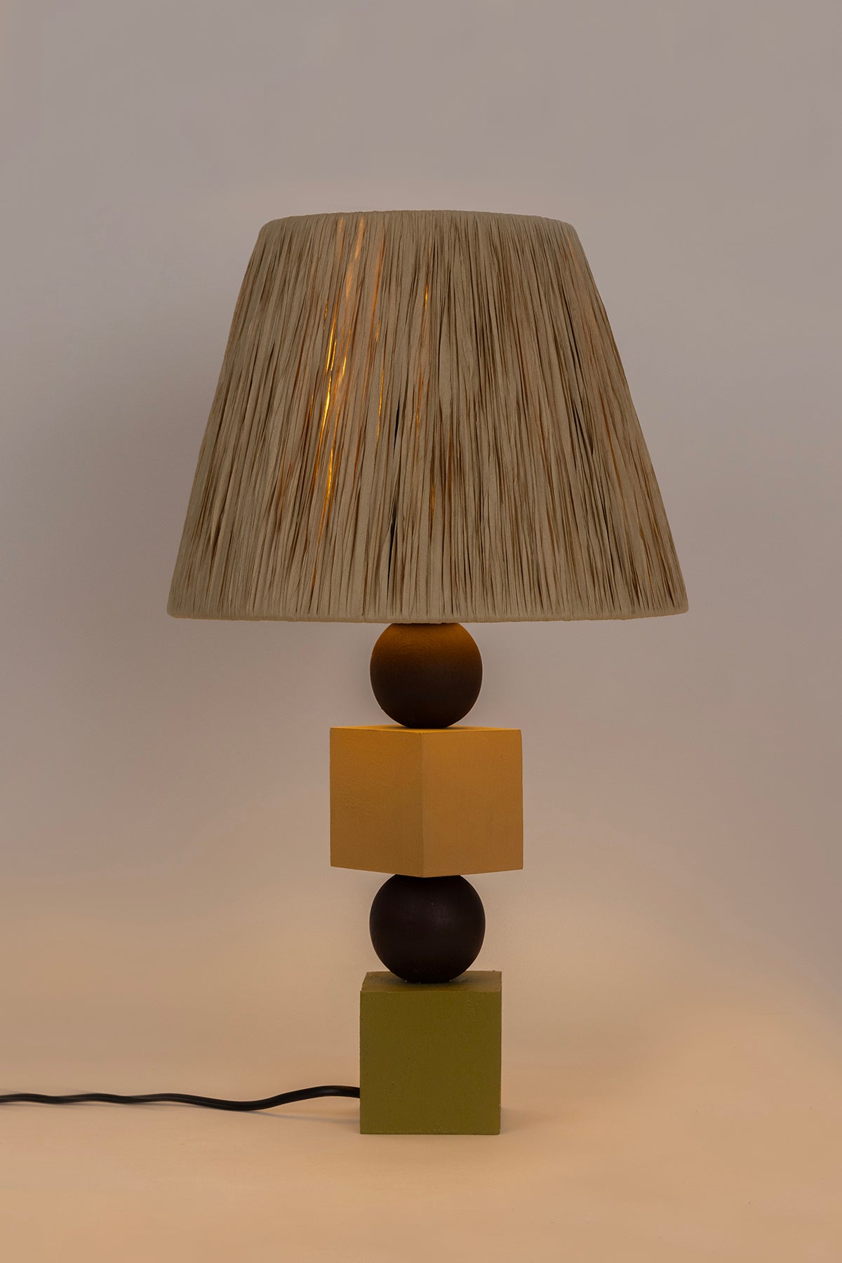 Soleil Renkli Ahşap Gövdeli Kağıt Başlıklı Bohem Abajur 9095