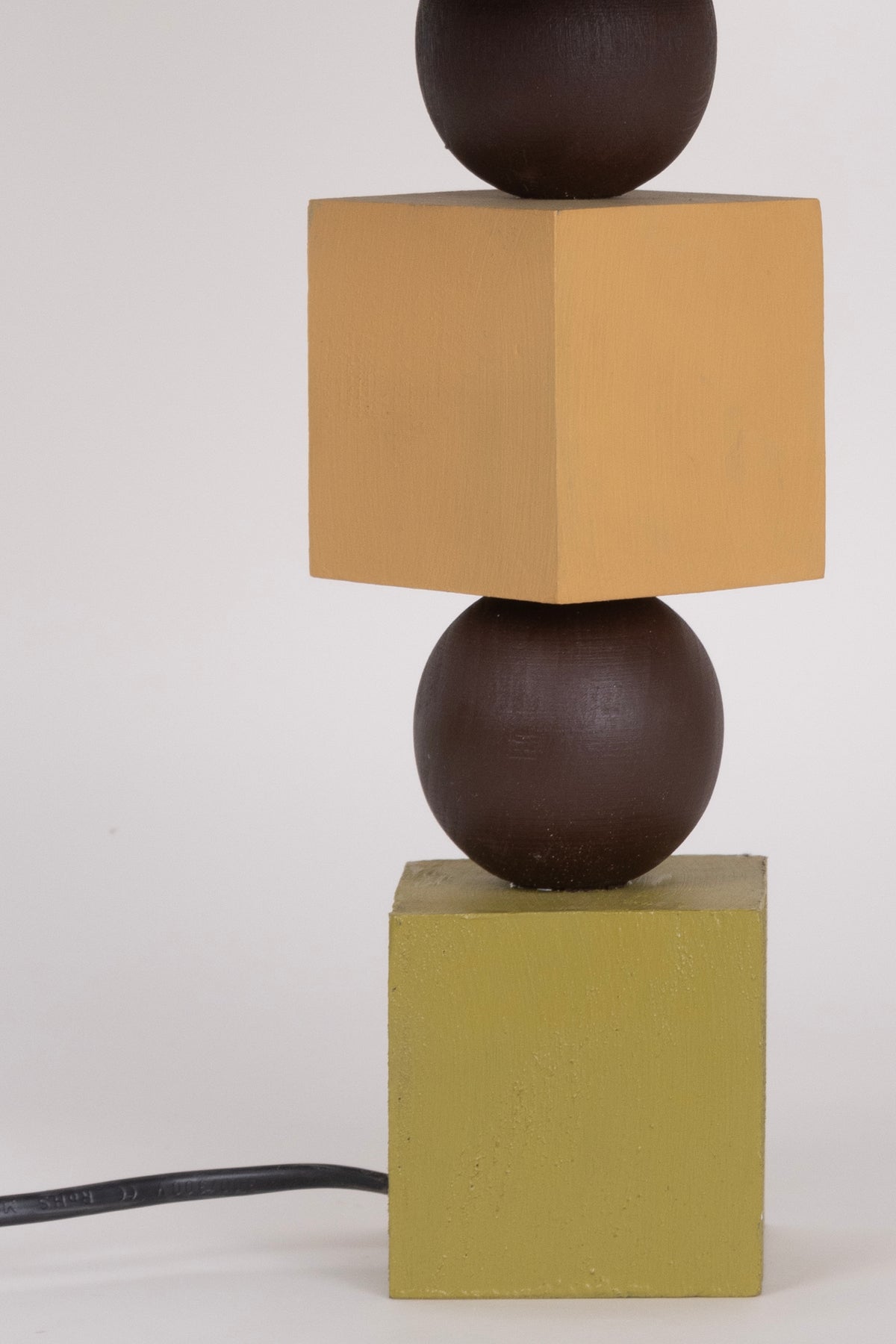 Soleil Renkli Ahşap Gövdeli Kağıt Başlıklı Bohem Abajur 9095