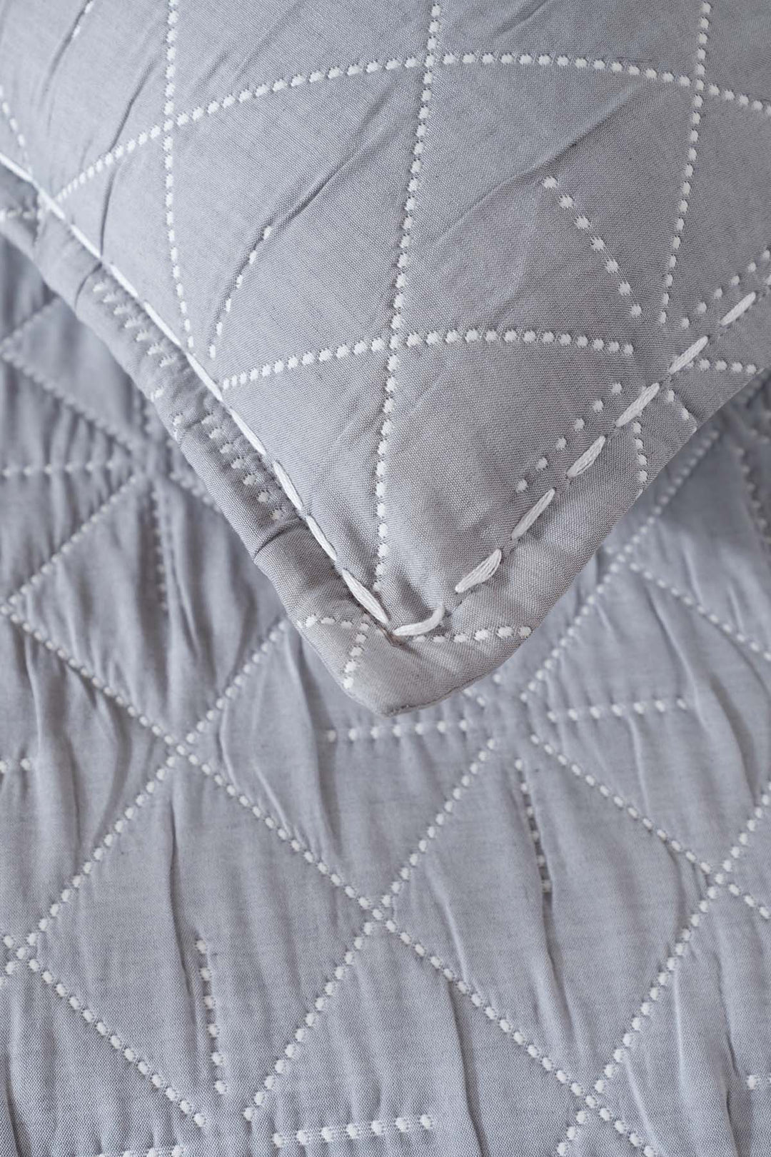 Stella İndigo Pamuklu Çift Kişilik 3 Parça Yatak Örtüsü 230x250 2 Yastık 50x70 5030