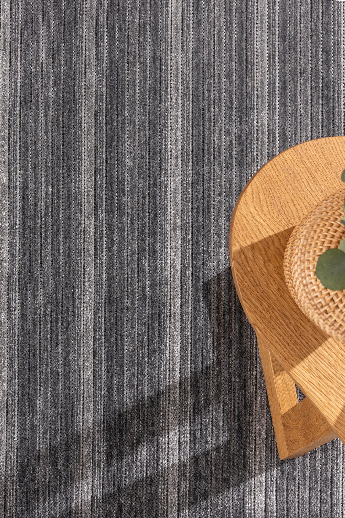 Stripe Antrasit Kilim Kaymaz Taban Salon Oturma Odası Antre Halısı 33010A