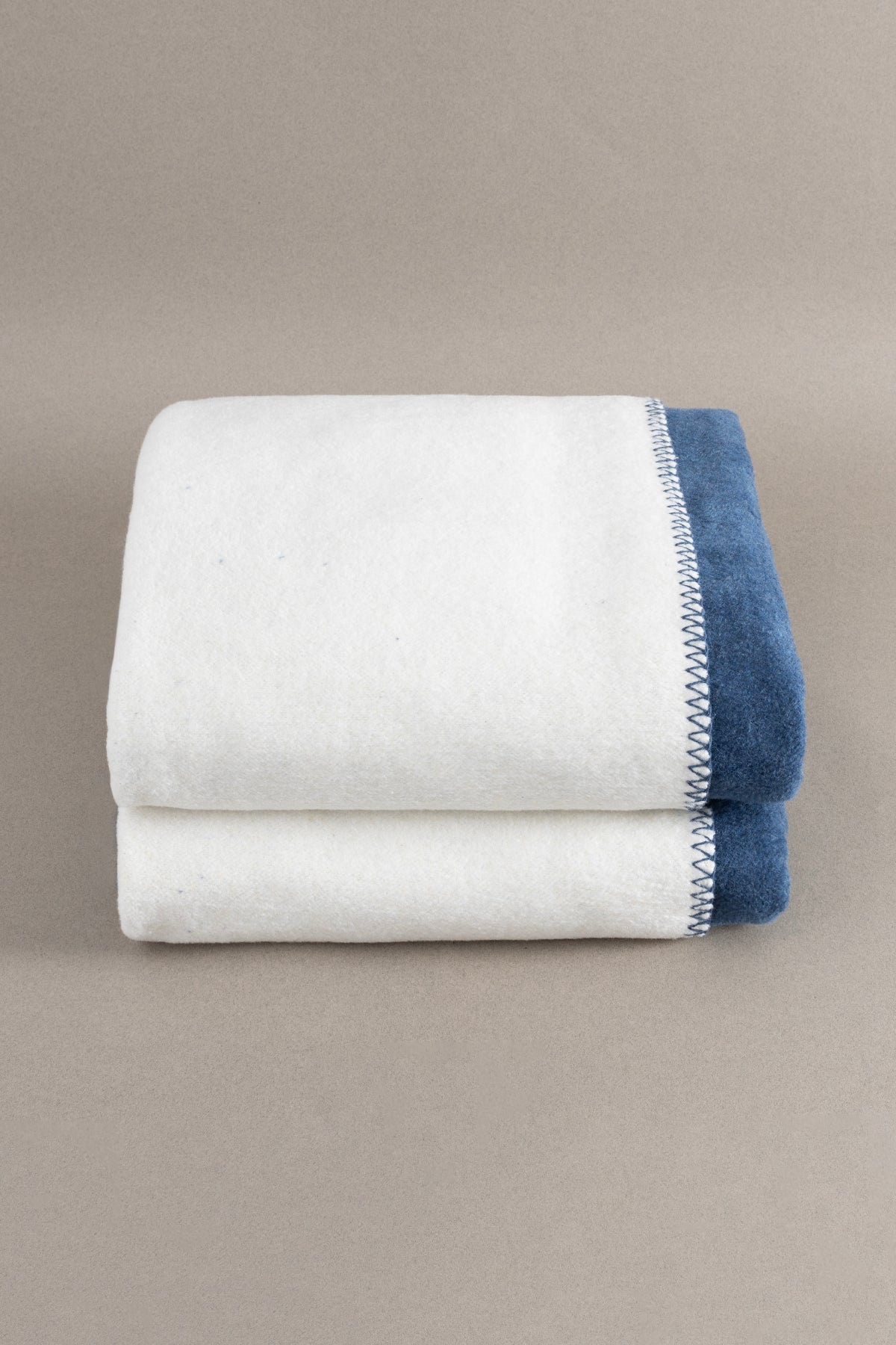 Twin Soft Pamuklu Çift Kişilik Battaniye Mavi Krem 200 x 220 5009A