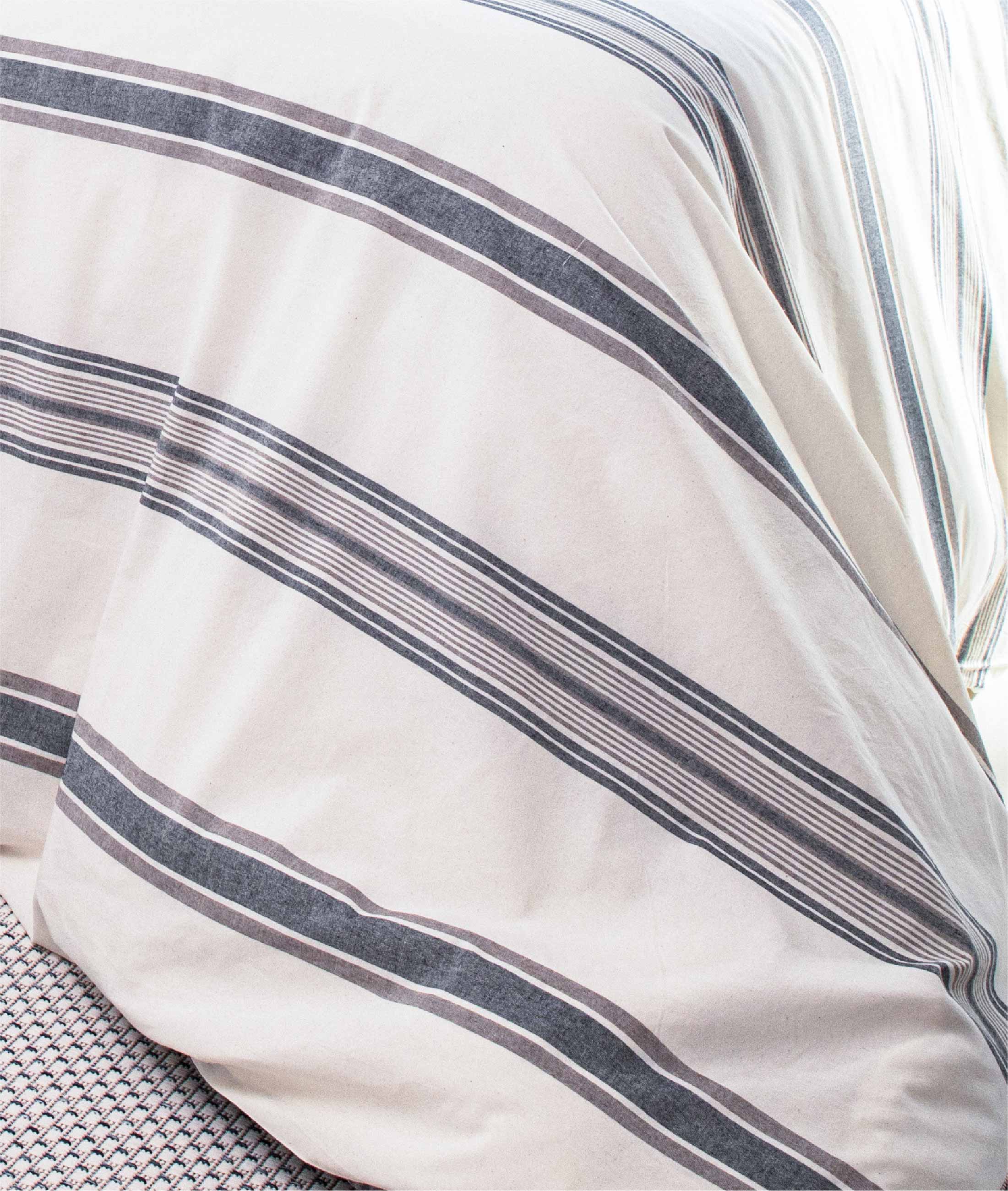 Viento Nevresim Takımı Pamuk Lacivert Kahve Çizgili Lacivert Çift Kişilik 200x220 9507A