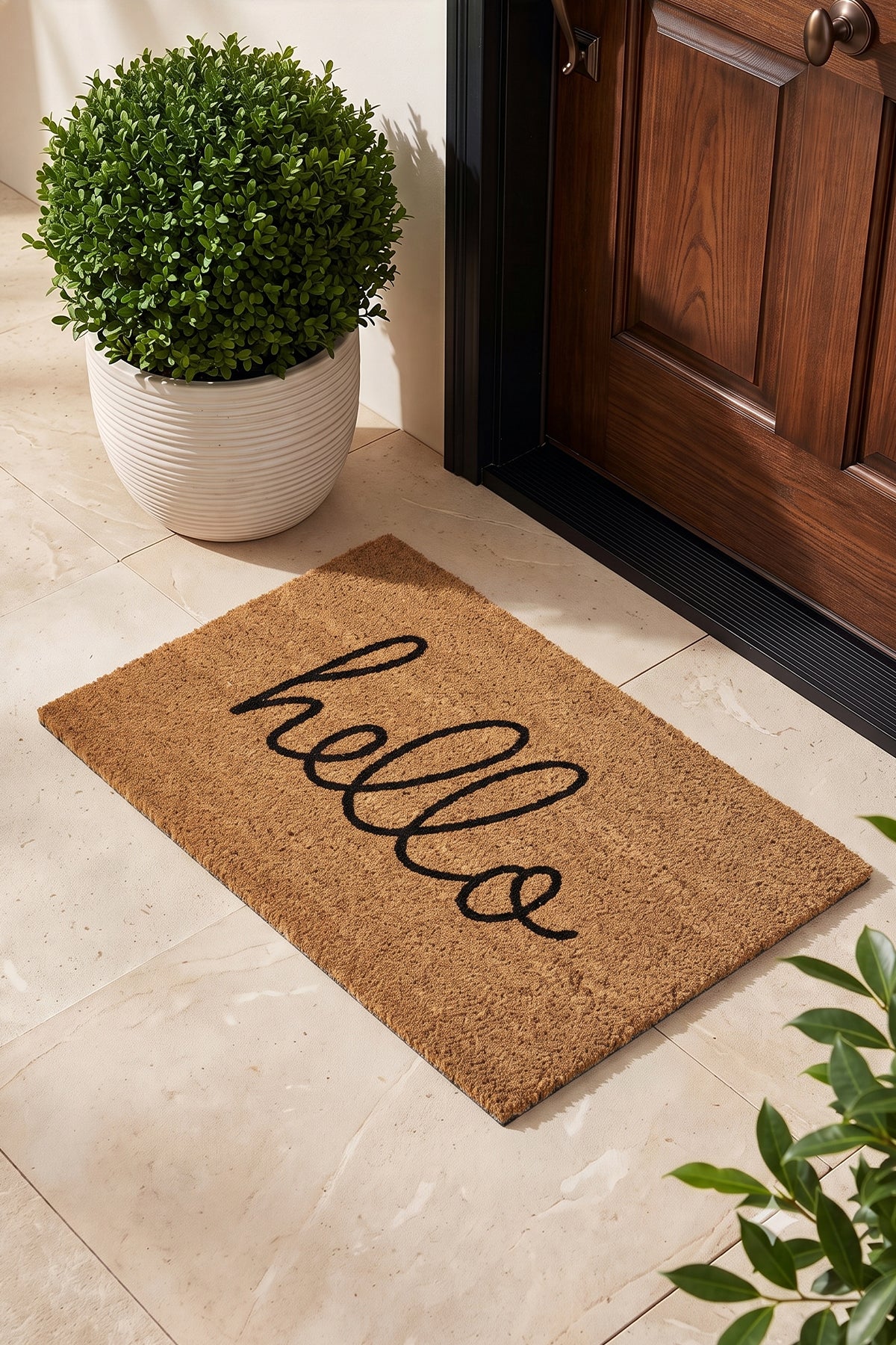 Coco Hello El Yazısı Kıl Kapı Önü Paspası 40x60 3681
