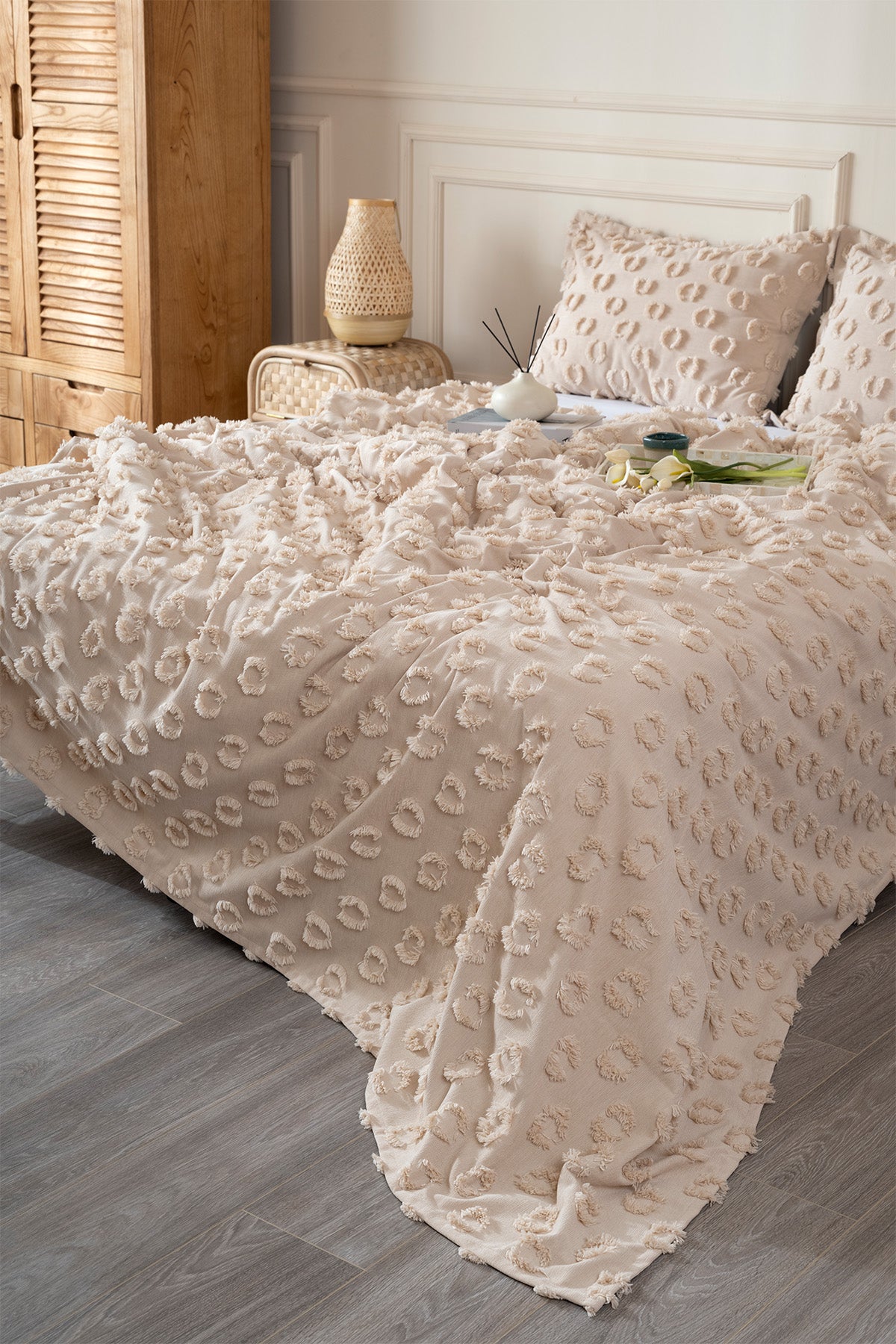 Sitra Bej Çift Kişilik Püsküllü Yatak Örtüsü 230x250 2 Yastık 50x70 5135