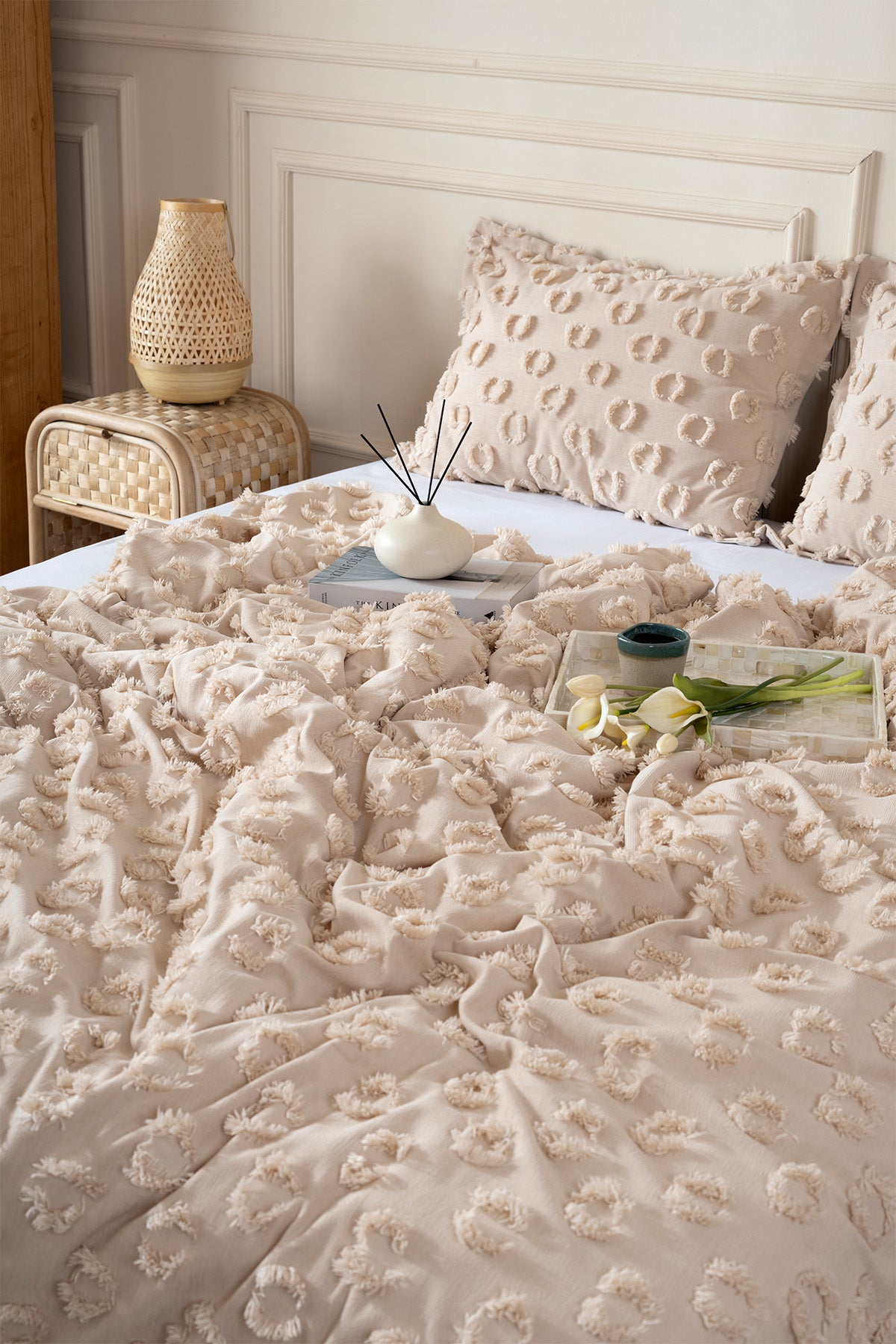 Sitra Bej Çift Kişilik Püsküllü Yatak Örtüsü 230x250 2 Yastık 50x70 5135