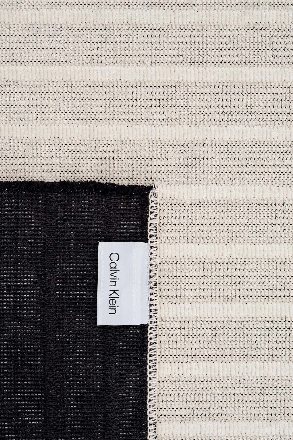 Calvin Klein Mono A2900A Krem Halı