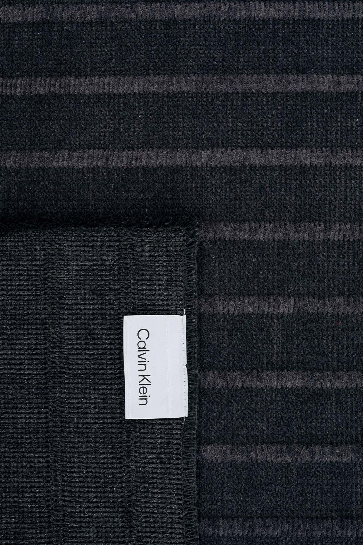 Calvin Klein Mono A2900D Antrasit Halı