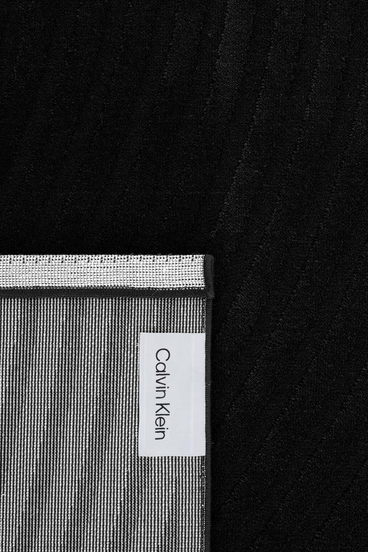Calvin Klein Dark Pulse Siyah Halı A2322F
