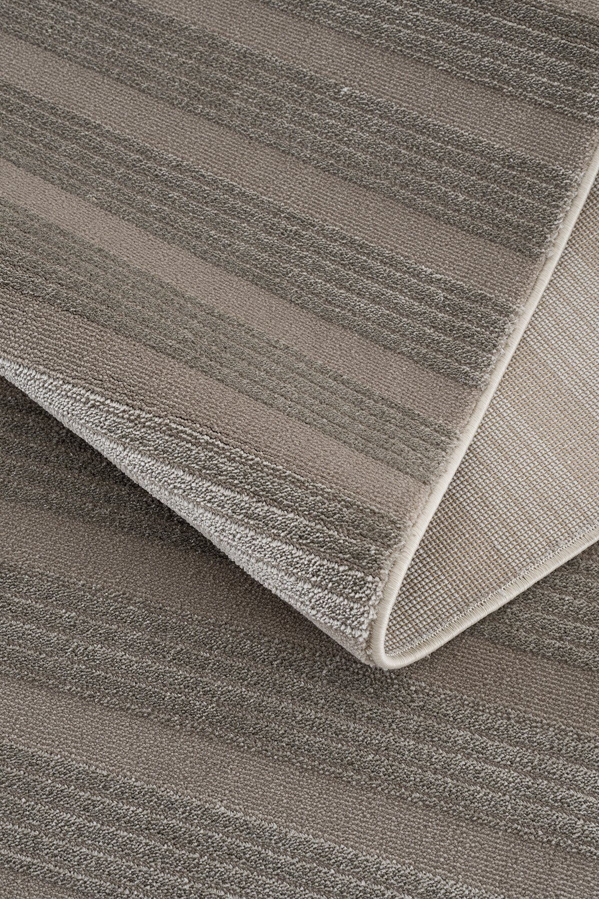 Calvin Klein Dark Pulse A2316B Vizon Halı