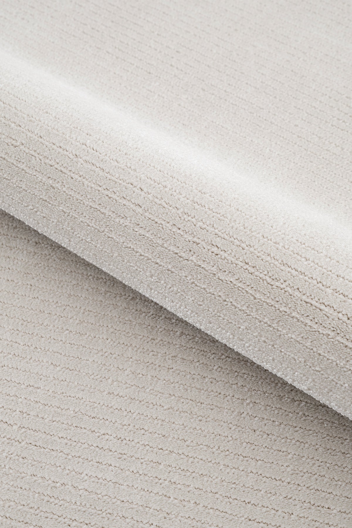 Calvin Klein Dark Pulse A2323E Krem Gri Halı