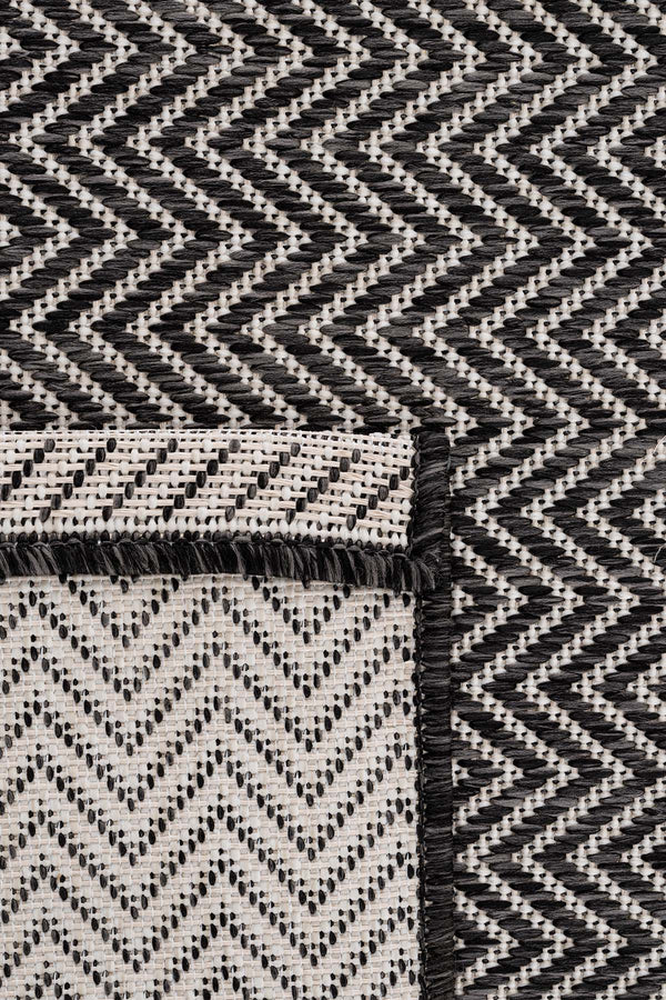 Fresco Ekru Siyah Yıkanabilir Halı 20522A