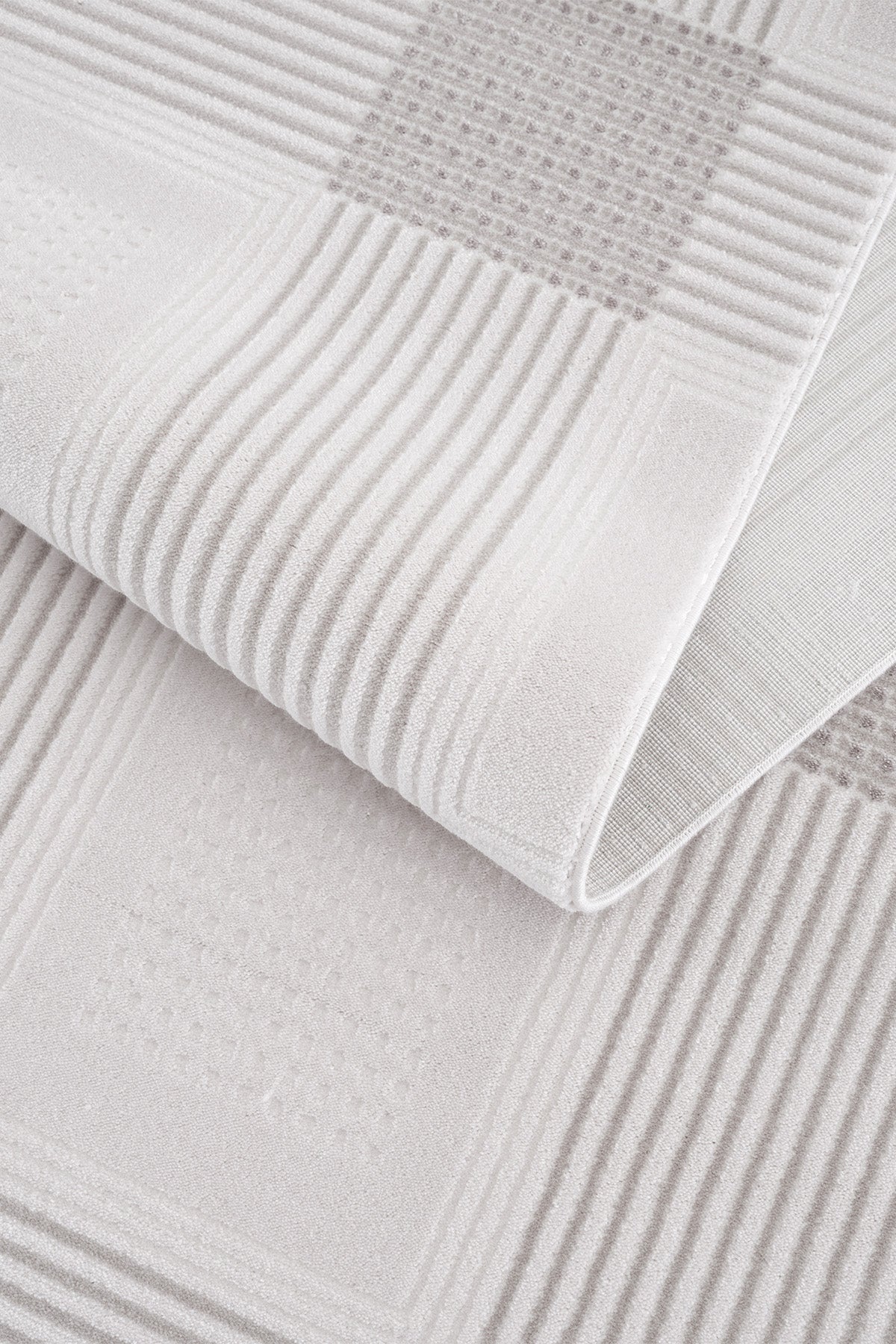 Calvin Klein Glow A3461C Krem Gri Halı