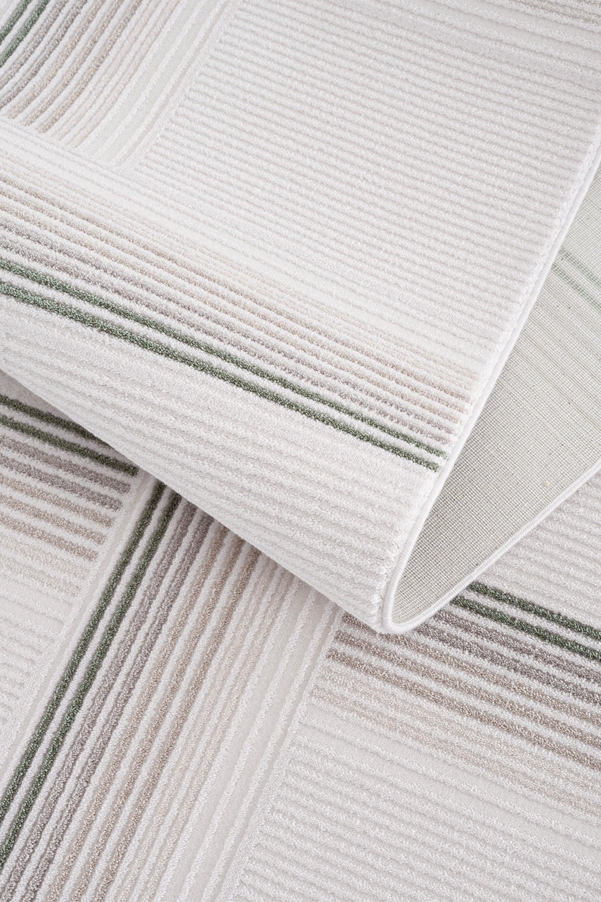 Calvin Klein Glow A3463E Gri Halı