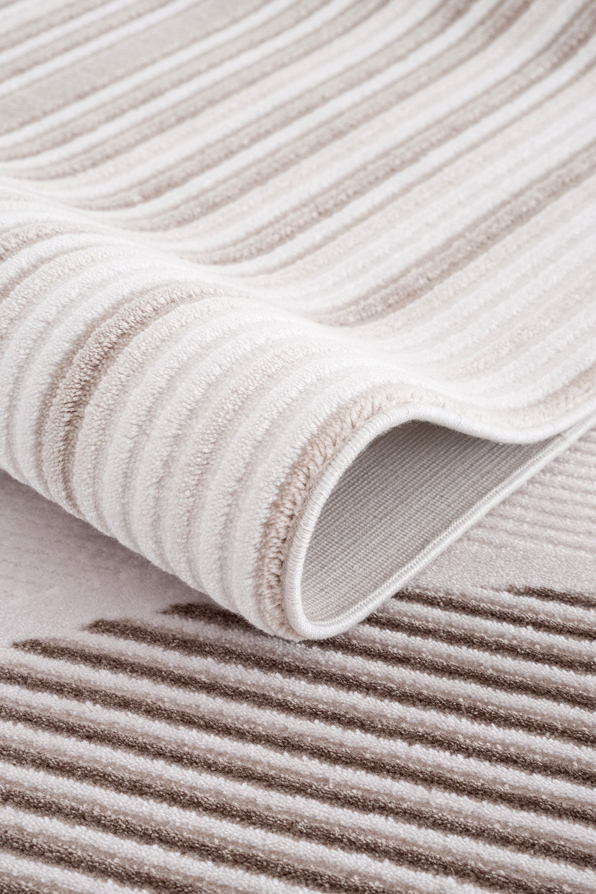 Calvin Klein Glow A3466D Vizon Halı