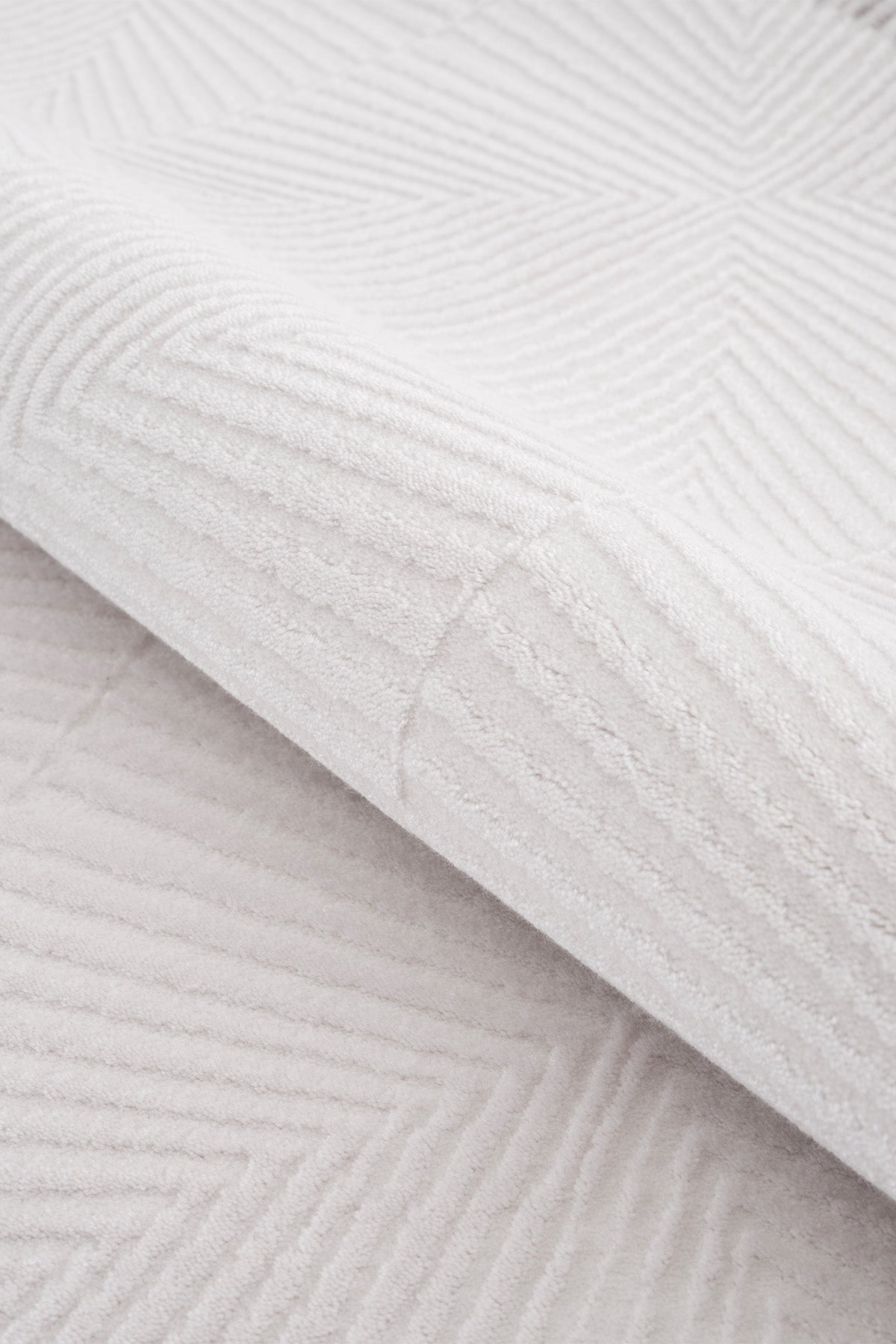 Calvin Klein Glow A3468C Krem Gri Halı