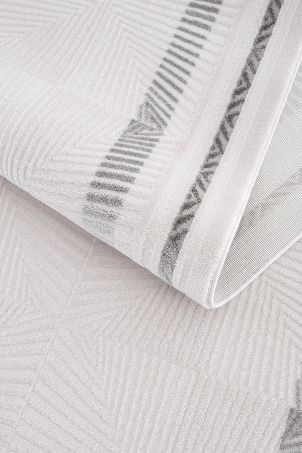 Calvin Klein Glow Krem Gri Halı A3468C