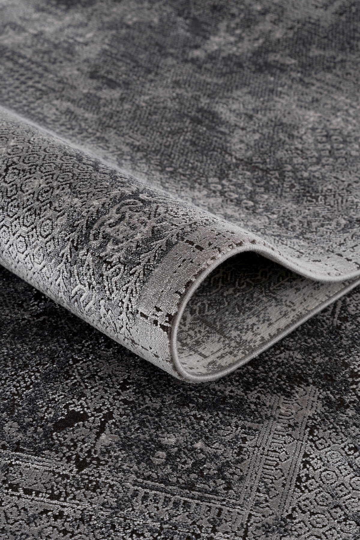 Calvin Klein Heaven A3533D Gri Siyah Halı