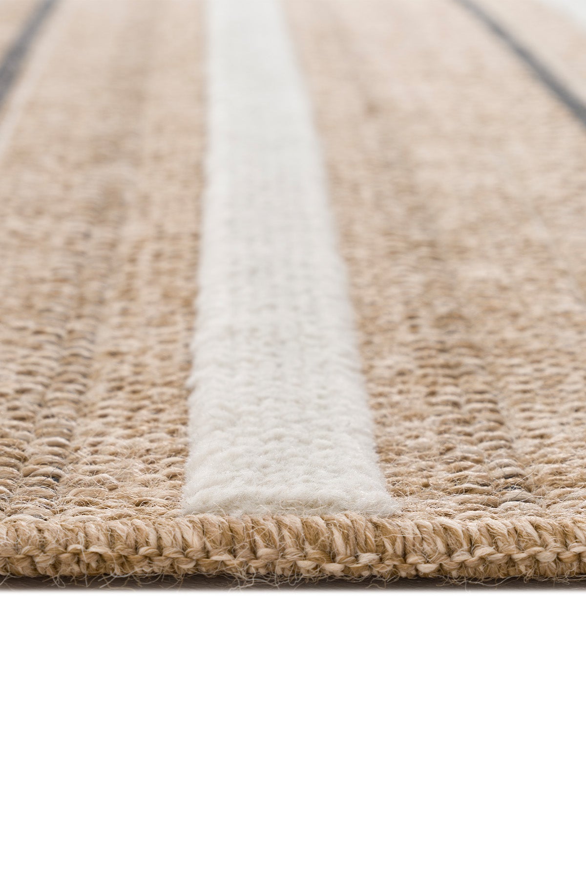 Calvin Klein Merlot A2019A Natural Krem Halı