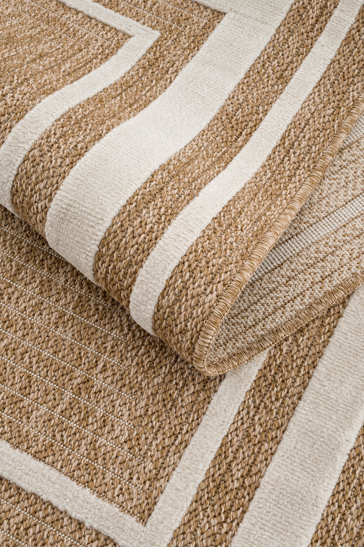 Calvin Klein Merlot A2175A Natural Krem Halı