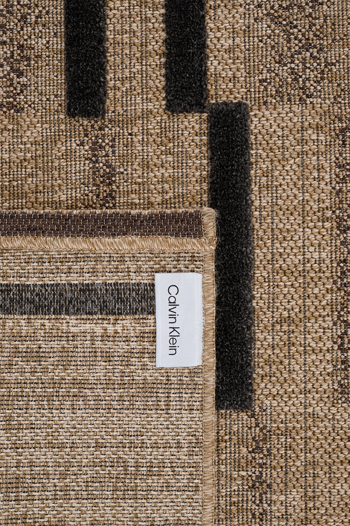 Calvin Klein Merlot A3010B Natural Siyah Halı