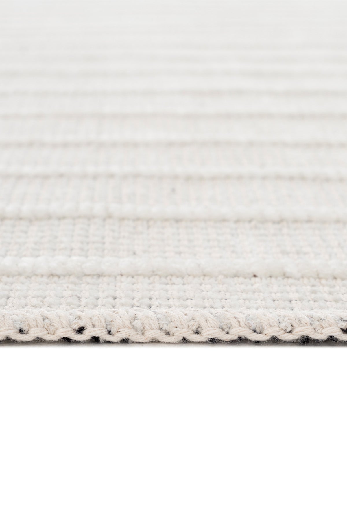 Calvin Klein Mono A2900A Krem Halı