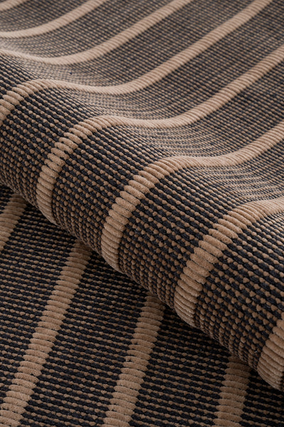 Calvin Klein Mono Antrasit Vizon Halı A2900E